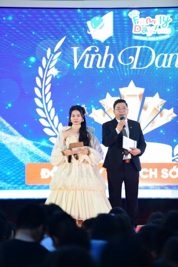 Đằng sau thành công của Ngày hội Gia đình Nguyễn Tất Thành là sự chung tay của Ban Giám hiệu, các thầy cô giáo, cán bộ nhân viên, phụ huynh, học sinh, các đơn vị đồng hành và lực lượng hỗ trợ. Tất cả đã góp phần tạo nên một ngày hội trọn vẹn, giàu cảm xúc