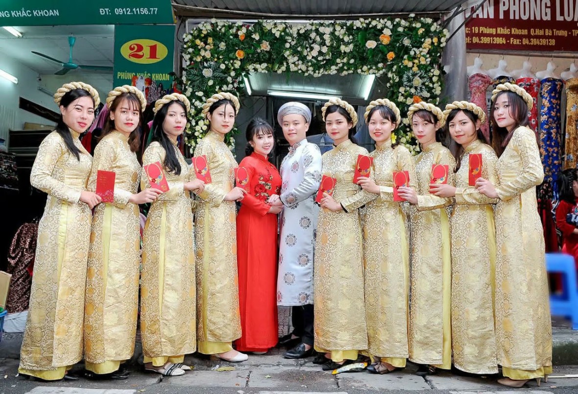 Mùa cưới không chỉ mang lại niềm vui, hạnh phúc mà còn kéo theo vô vàn nỗi lo, nhất là nỗi lo mang tên áp lực tài chính của cô dâu, chú rể. (Ảnh: PV)