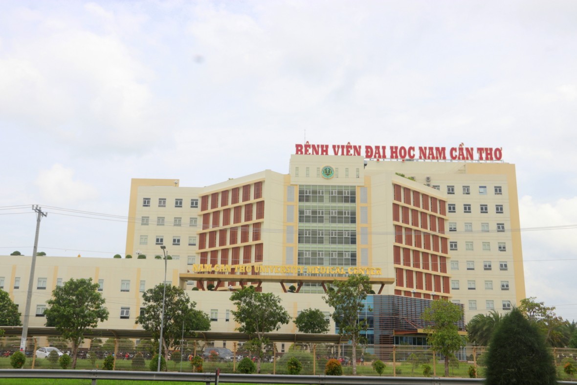 Bệnh viện Đại học Nam Cần Thơ đạt chứng nhận tiêu chuẩn chất lượng AACI Hoa Kỳ