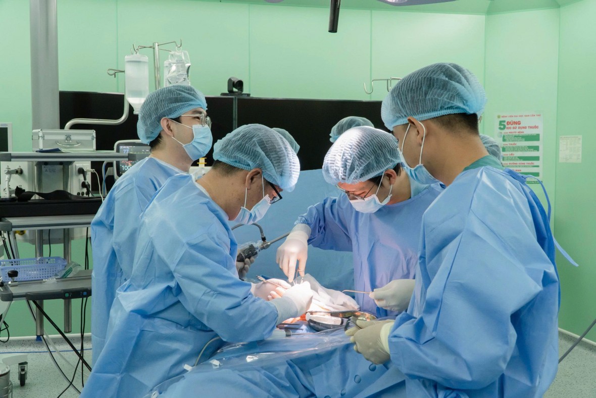 Bệnh viện Đại học Nam Cần Thơ đạt chứng nhận tiêu chuẩn chất lượng AACI Hoa Kỳ