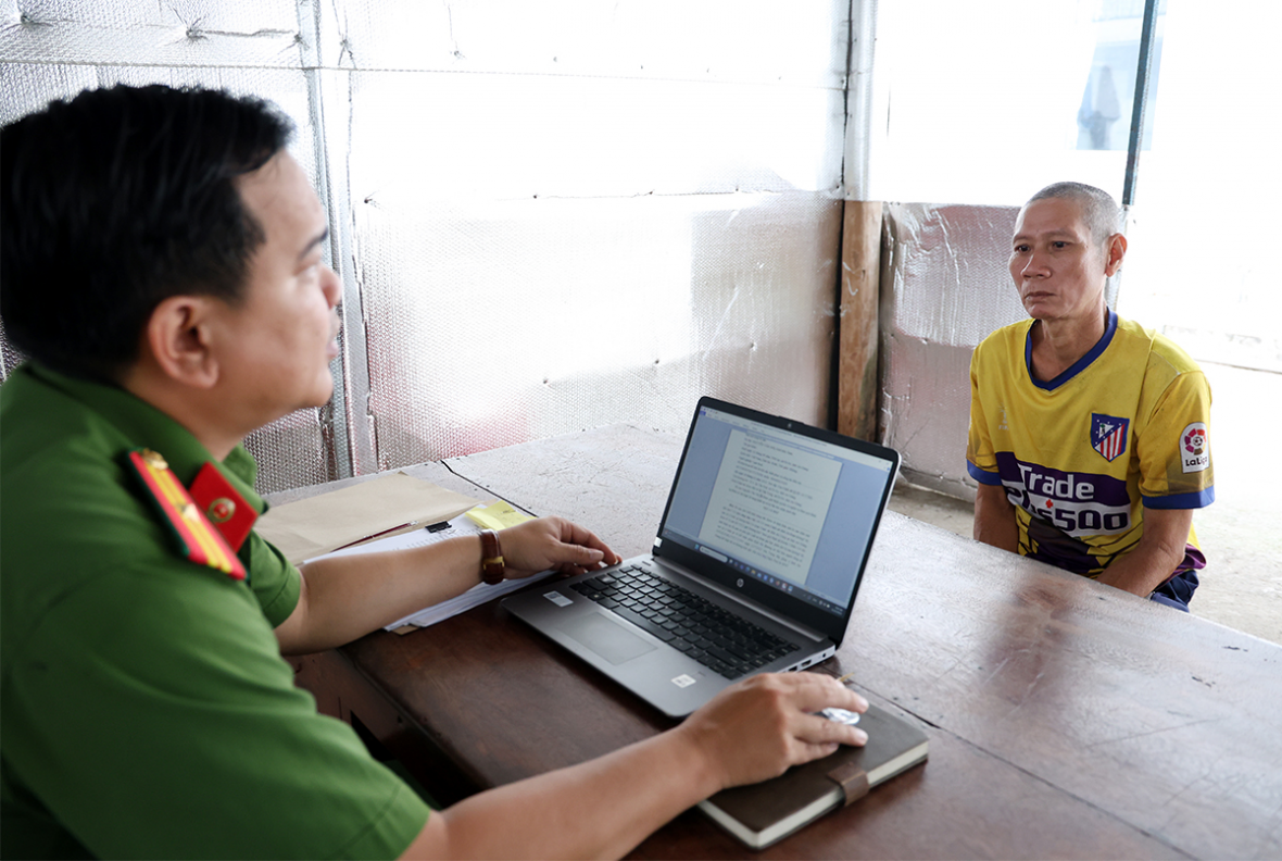 Chém chủ nợ trọng thương chỉ vì đòi 300 ngàn đồng