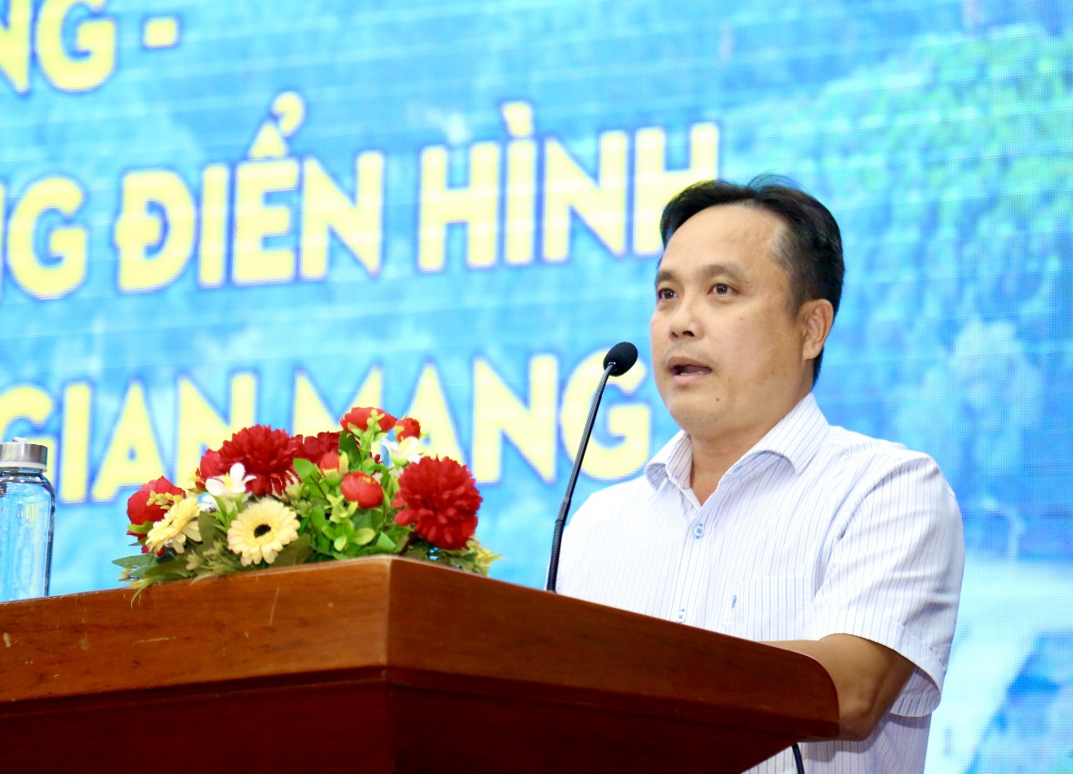 Cà Mau hướng tới địa phương điển hình về bảo vệ người dân trên không gian mạng Cà Mau hướng tới địa phương điển hình về bảo vệ người dân trên không gian mạng