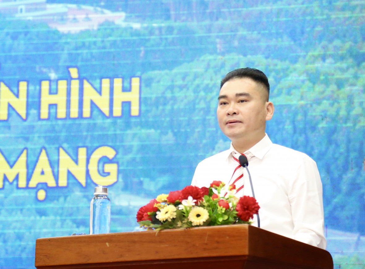 Cà Mau hướng tới địa phương điển hình về bảo vệ người dân trên không gian mạng Cà Mau hướng tới địa phương điển hình về bảo vệ người dân trên không gian mạng