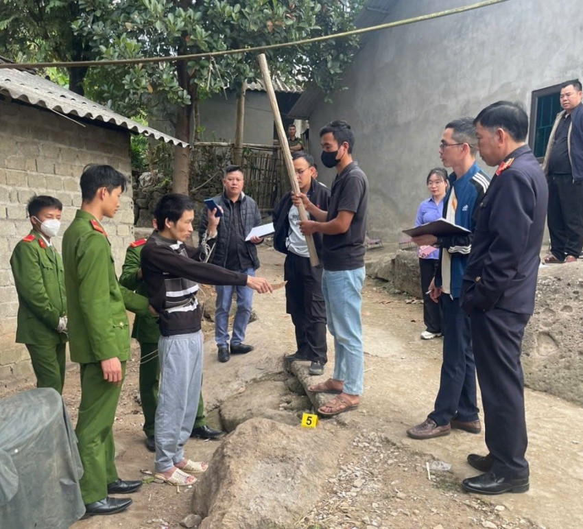 Khởi tố đối tượng giết người vì mâu thuẫn khi sửa hàng rào