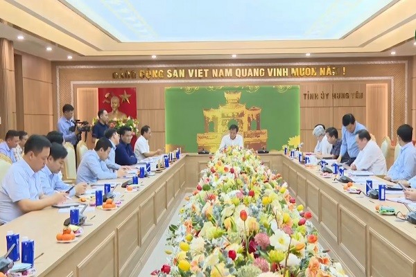 Hưng Yên bàn giải pháp thúc đẩy tăng trưởng 2 con số Hưng Yên bàn giải pháp thúc đẩy tăng trưởng 2 con số