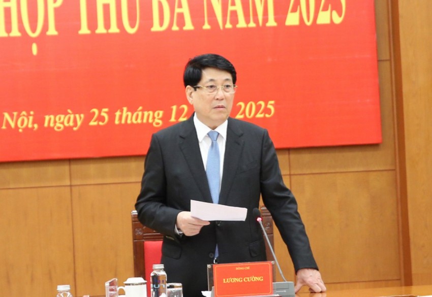 Chủ tịch nước Lương Cường, Trưởng Ban Chỉ đạo cải cách Tư pháp Trung ương phát biểu chỉ đạo. 