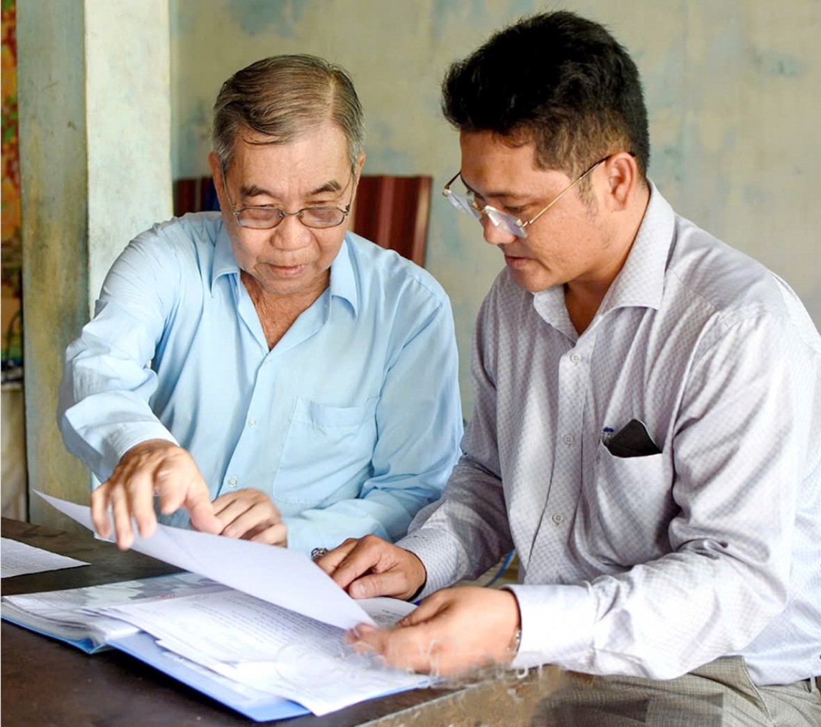 Trợ giúp pháp lý ở Cà Mau: Pháp luật trở thành điểm tựa vững chắc cho đối tượng chính sách và nhóm yếu thế Trợ giúp pháp lý ở Cà Mau: Pháp luật trở thành điểm tựa vững chắc cho đối tượng chính sách và nhóm yếu thế