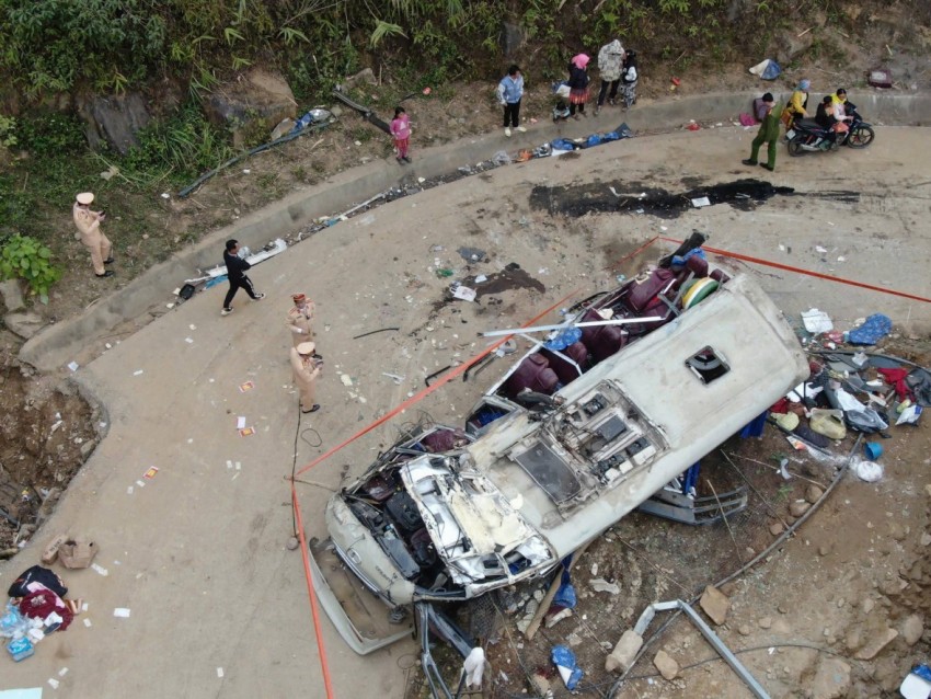 Kết quả điều tra bước đầu nguyên nhân vụ tai nạn giao thông làm 9 người tử vong ở Lào Cai