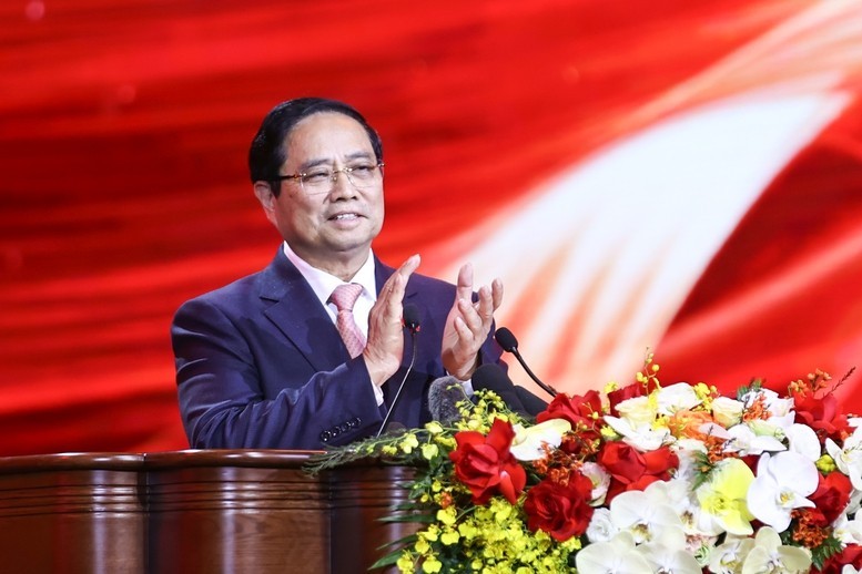 Thủ tướng nêu 3 đột phá và 5 nhiệm vụ trọng tâm trong thi đua yêu nước