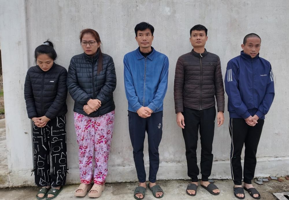 Các đối tượng trong đường dây - Ảnh Công an Hà Tĩnh.