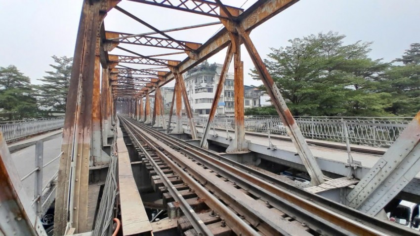 Hình cảnh cầu Long Biên sau 2 tháng sửa chữa