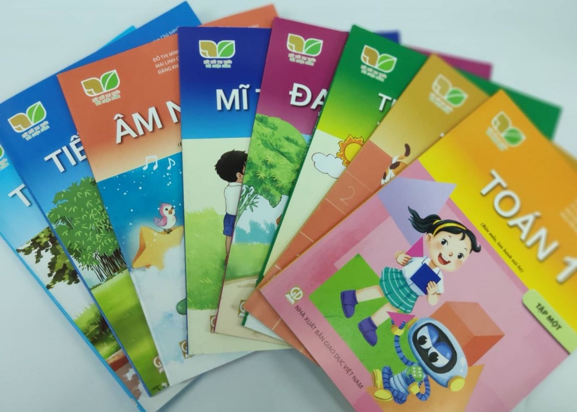 Cảnh báo thông tin, bình luận thất thiệt, xuyên tạc nội dung lịch sử trong sách giáo khoa