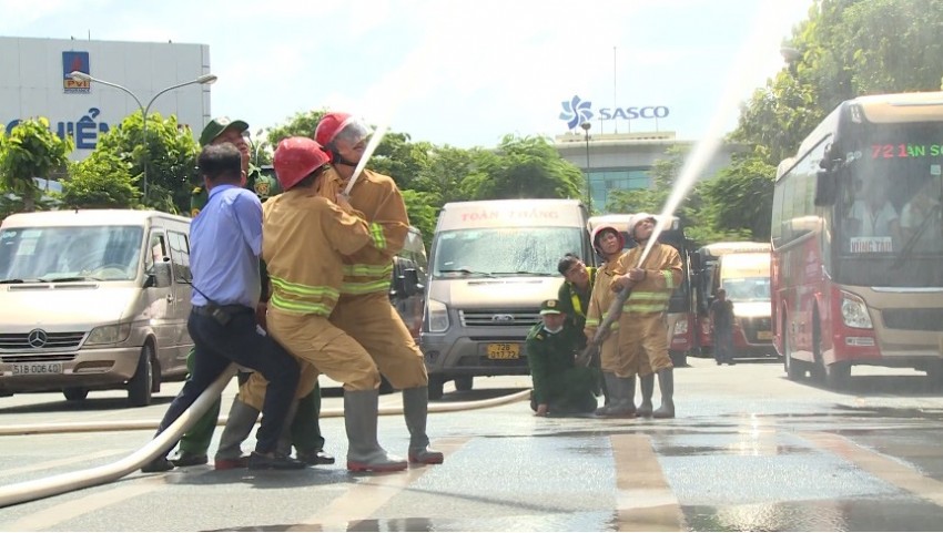 Phó Thủ tướng yêu cầu bảo đảm cao nhất công tác cứu nạn, chữa cháy, tại các cảng hàng không