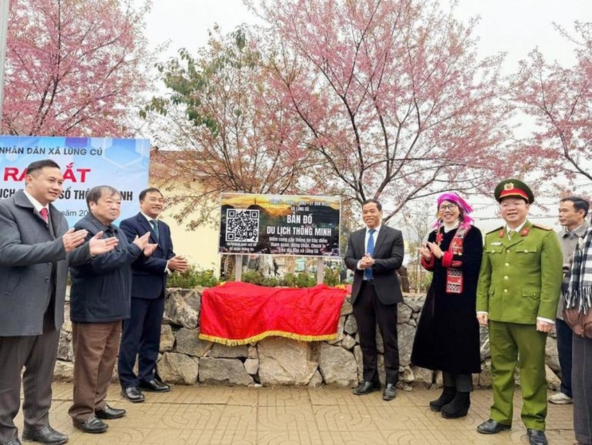 Khai mạc Festival Hoa mai anh đào xã Lũng Cú năm 2026 Khai mạc Festival Hoa mai anh đào xã Lũng Cú năm 2026