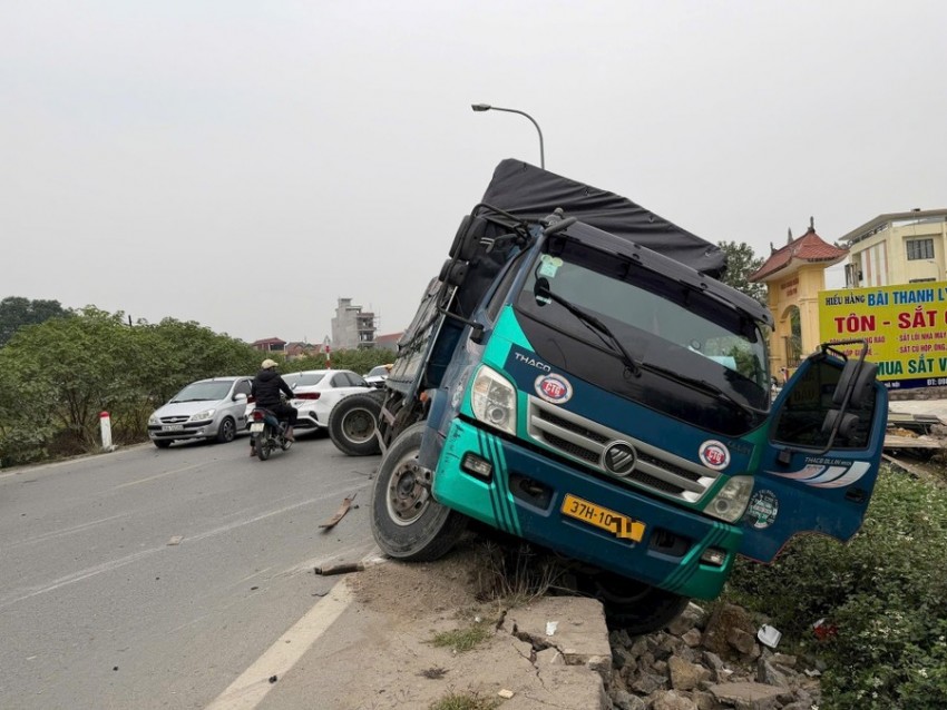 Gần 200 vụ tai nạn giao thông trong 4 ngày nghỉ Tết Dương lịch