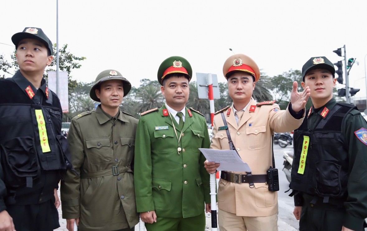 CSGT Hà Nội triển khai lực lượng bảo đảm TTATGT phục vụ sơ duyệt, diễn tập phương án bảo vệ Đại hội XIV