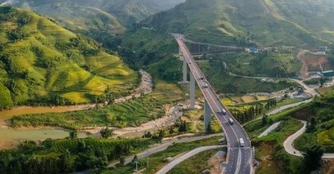Dự án đầu tư xây dựng đường bộ cao tốc Vinh - Thanh Thuỷ dài 60 Km - Ảnh minh họa.