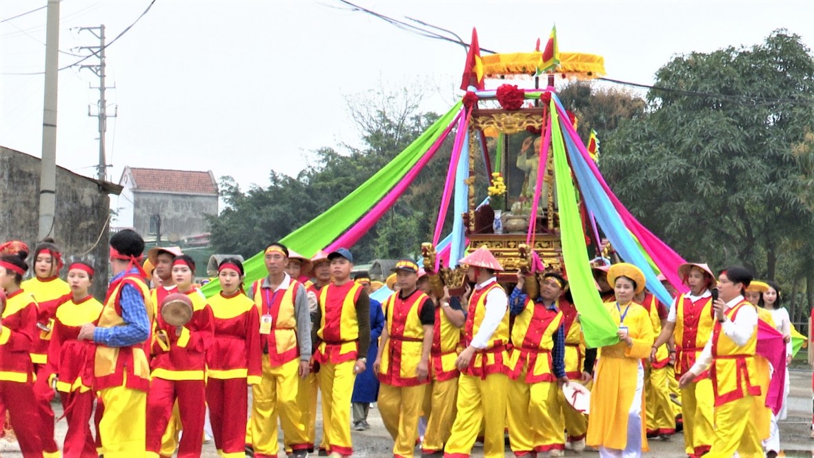 Độc đáo Lễ hội đền Mai Bảng.