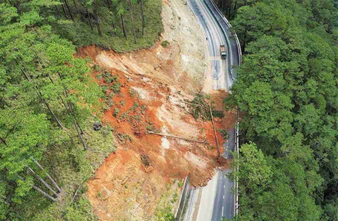 Đóng đèo Prenn cửa ngõ Đà Lạt 6 ngày để khắc phục sạt lở