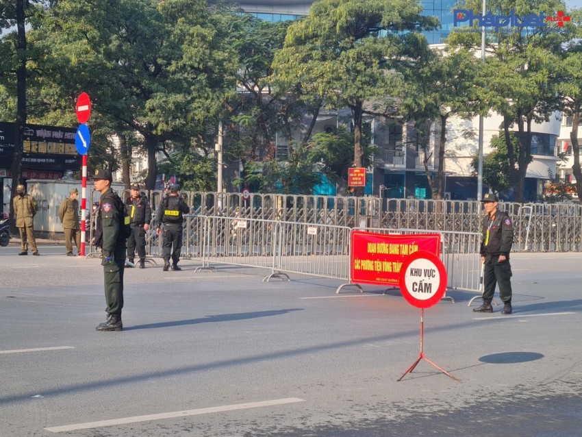 Giao thông dễ thở hơn trong lần thứ 2 cấm đường phục vụ diễn tập bảo vệ Đại hội XIV của Đảng