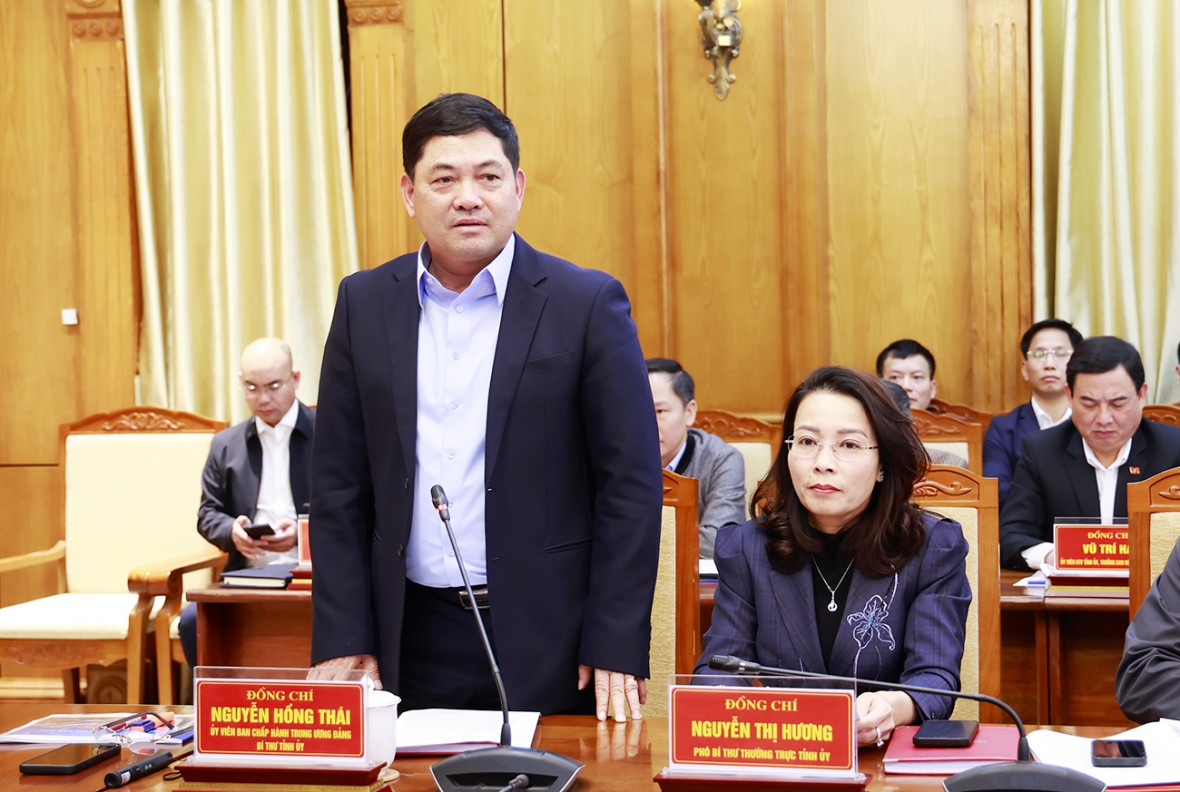 Bộ trưởng Bộ Công an Lương Tam Quang làm việc với tỉnh Bắc Ninh về tiến độ giải phóng mặt bằng Cảng hàng không quốc tế Gia Bình