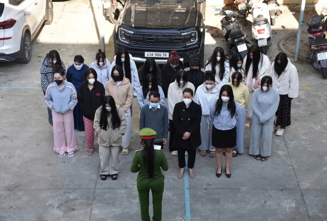 Triệt xóa 2 tụ điểm hoạt động mại dâm quy mô lớn ở Đà Nẵng