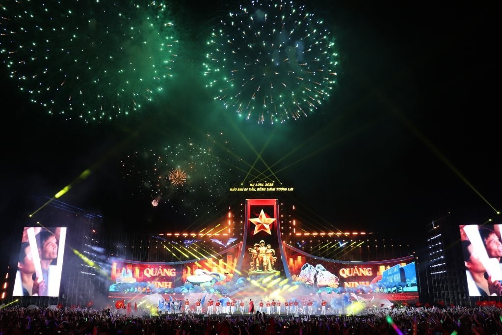 Quảng Ninh chuẩn bị đại nhạc hội với 50.000 khán giả  tại Quảng trường 30/10