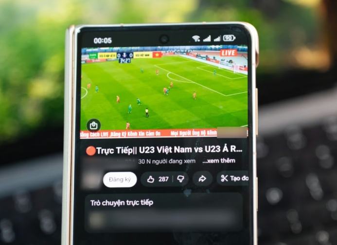 Hàng chục nghìn người sập bẫy các luồng livestream giả trận U23 Việt Nam