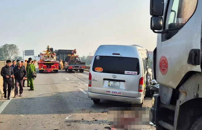 Hiện trường vụ tai nạn. Hiện trường vụ tai nạn.