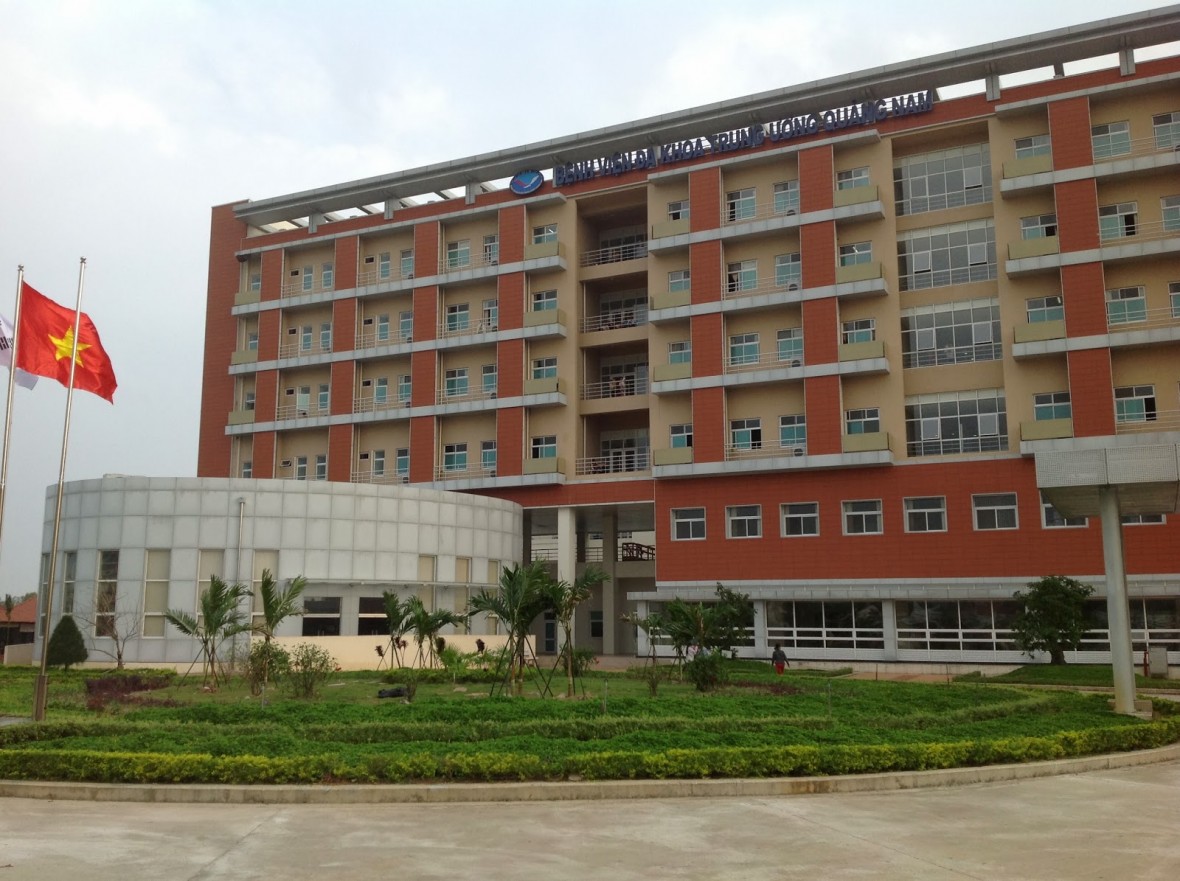 Bệnh viện Đa khoa Trung ương Quảng Nam. 