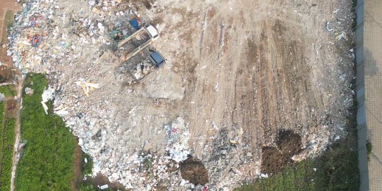 Hà Nội: Phường Hoàng Mai sẽ hủy hợp đồng với doanh nghiệp thuê đất làm vườn ươm nhưng lại sử dụng làm bãi rác!