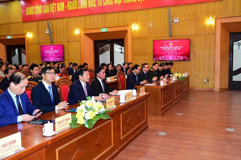 Ra mắt ứng dụng di động Tuyên giáo và Dân vận