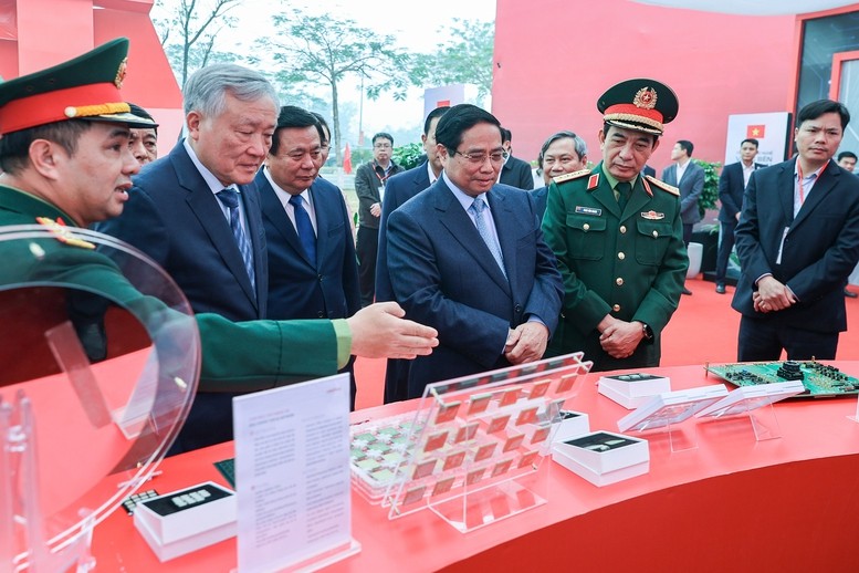 Tổng Bí thư, Thủ tướng Chính phủ dự lễ khởi công nhà máy chế tạo chip bán dẫn đầu tiên tại Việt Nam