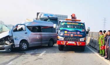 Khởi tố vụ tai nạn giao thông khiến 10 người thương vong ở Thanh Hoá