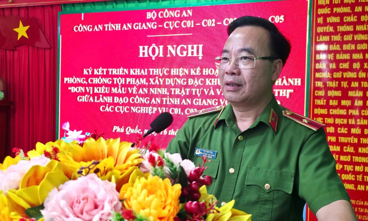 Công an tỉnh An Giang ký kết kế hoạch phối hợp với các Cục nghiệp vụ Bộ Công an xây dựng Phú Quốc thành đơn vị kiểu mẫu về ANTT