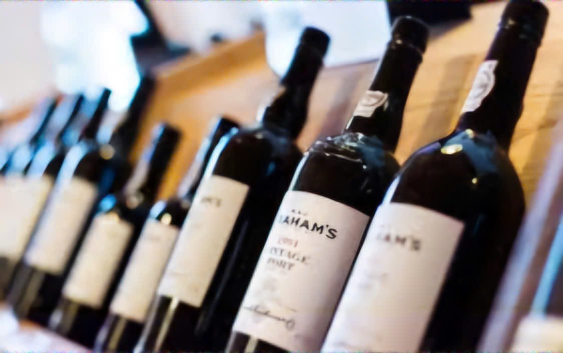 Siết chặt quản lý sàn thương mại điện tử, gỡ bỏ hàng cấm trước Tết Bính Ngọ 2026 Siết chặt quản lý sàn thương mại điện tử, gỡ bỏ hàng cấm trước Tết Bính Ngọ 2026