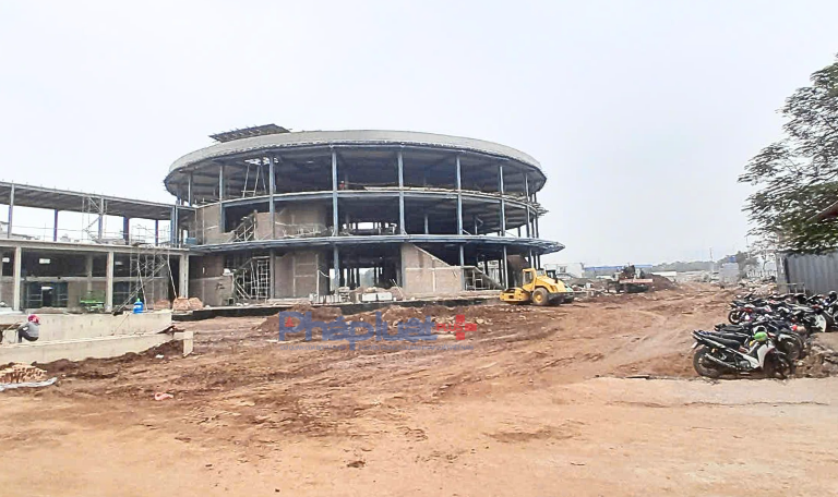 Cận cảnh bến xe khách hiện đại bậc nhất Thủ đô đang hình thành Cận cảnh bến xe khách hiện đại bậc nhất Thủ đô đang hình thành