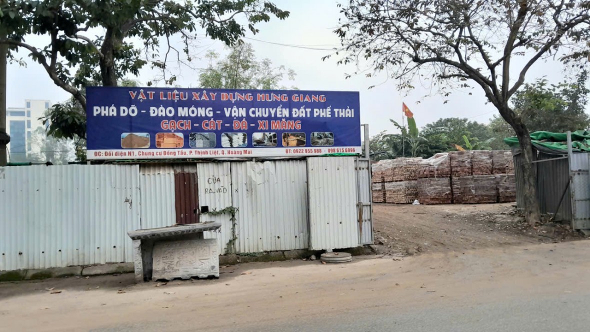 Nhếch nhác dự án gần 2 thập kỷ chưa triển khai bên cạnh trụ sở UBND phường Hoàng Mai Nhếch nhác dự án gần 2 thập kỷ chưa triển khai bên cạnh trụ sở UBND phường Hoàng Mai