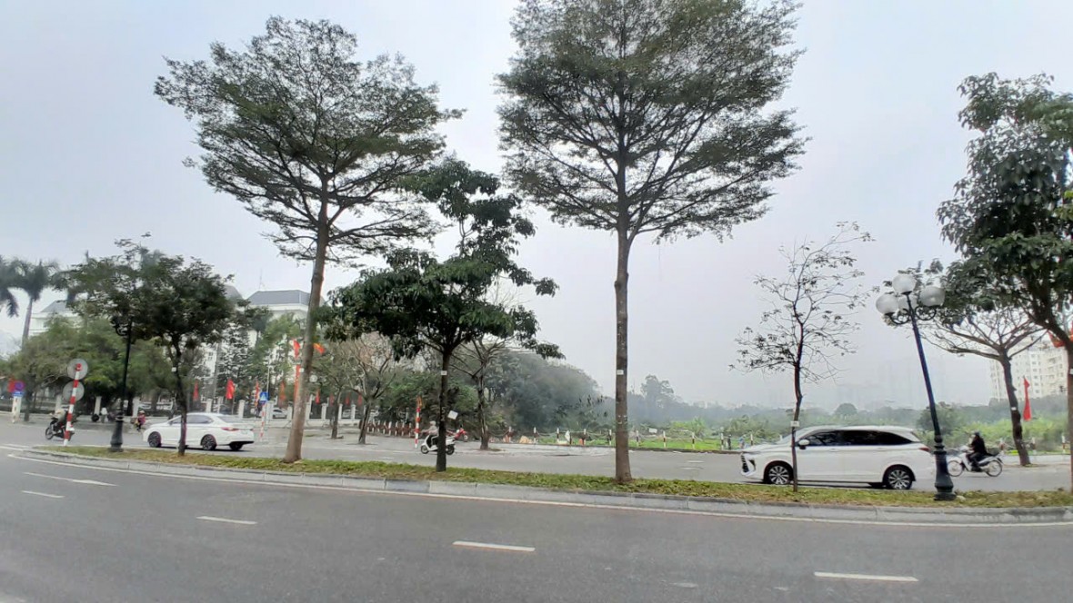 Nhếch nhác dự án gần 2 thập kỷ chưa triển khai bên cạnh trụ sở UBND phường Hoàng Mai Nhếch nhác dự án gần 2 thập kỷ chưa triển khai bên cạnh trụ sở UBND phường Hoàng Mai