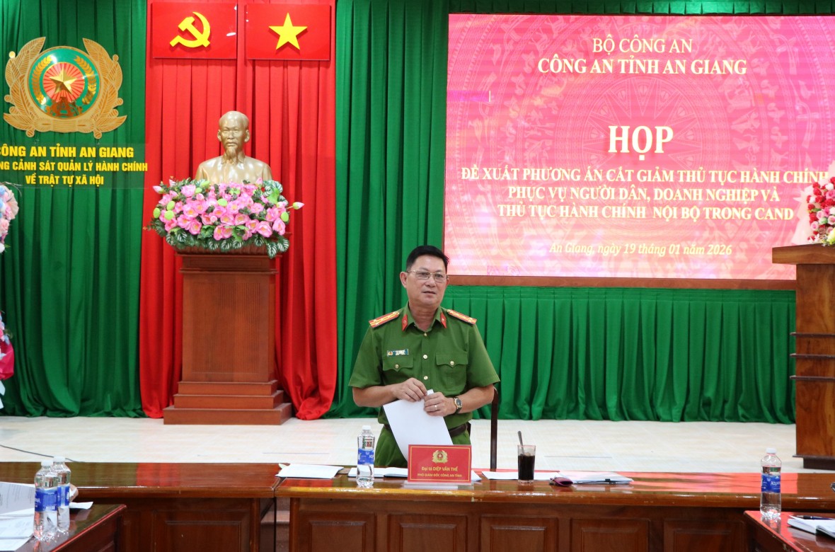 Công an tỉnh An Giang đề xuất phương án cắt giảm, đơn giản hóa thủ tục hành chính Công an tỉnh An Giang đề xuất phương án cắt giảm, đơn giản hóa thủ tục hành chính