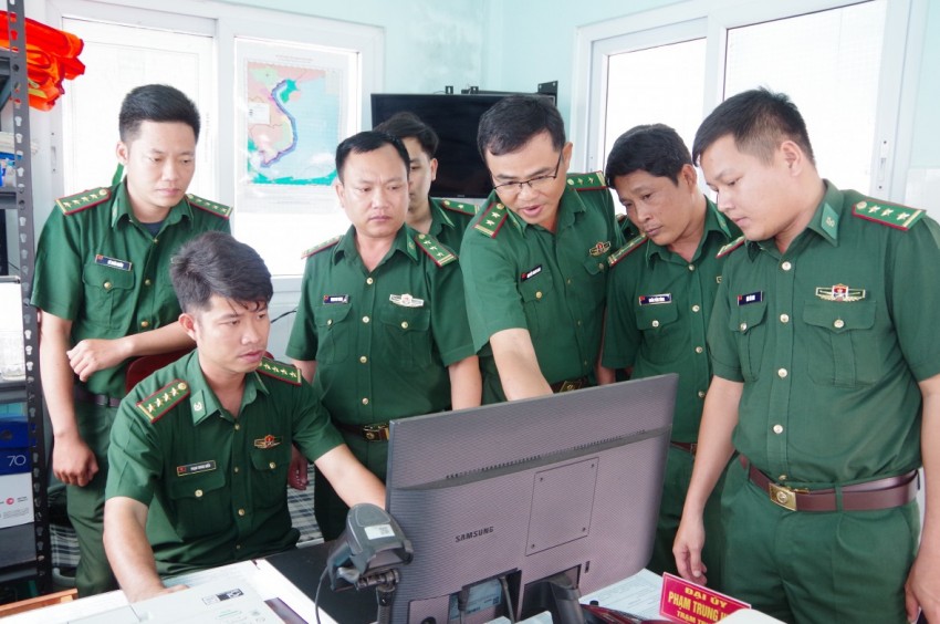 BĐBP Đồng Tháp kiểm tra công tác chống khai thác thủy sản bất hợp pháp, không báo cáo và không theo quy định