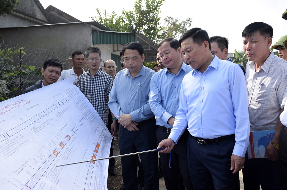 Để đảm bảo mục tiêu khởi công dự án cao tốc Vinh - Thanh Thủy trước ngày 30/4/2026. Để đảm bảo mục tiêu khởi công dự án cao tốc Vinh - Thanh Thủy trước ngày 30/4/2026.