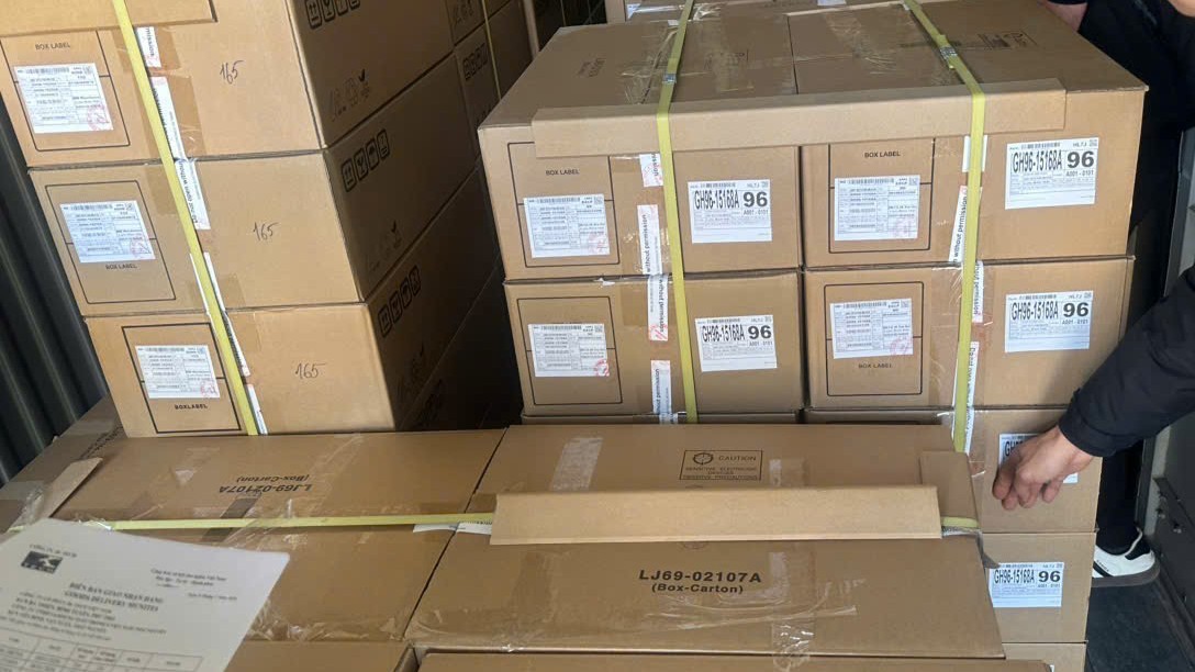 Tài xế không tắt máy, nam thanh niên lẻn vào trộm xe ô tô chở hàng giá trị khoảng 7 tỷ đồng