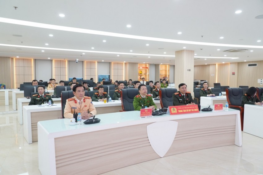 Công an Hà Nội triển khai đồng bộ các phương án bảo đảm an ninh, trật tự phục vụ Đại hội XIV của Đảng