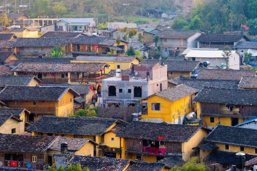 Căn nhà bê tông giữa làng Lô Lô Chải khi hoàn thiện phù hợp kiến trúc truyền thống