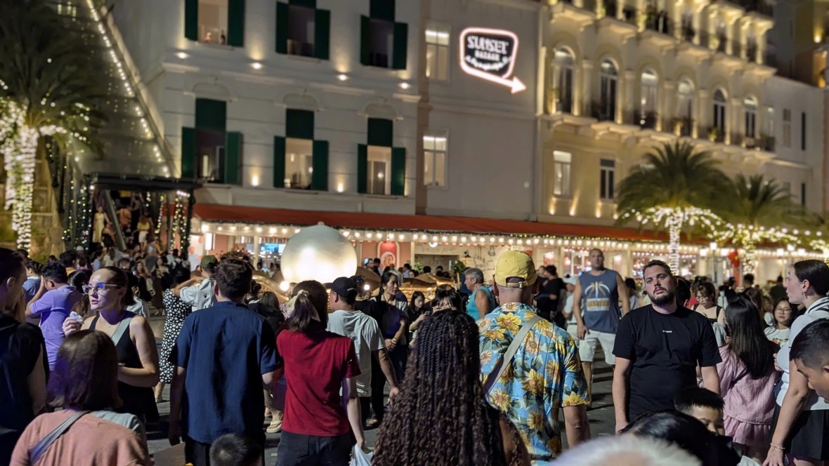 Du lịch Phú Quốc bùng nổ đầu năm 2026: Chuyến bay quốc tế tăng trưởng hơn 40%