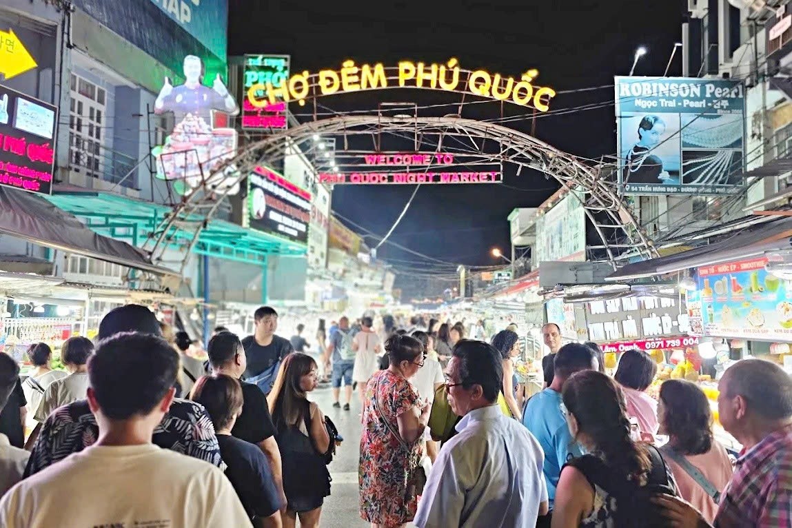 Du lịch Phú Quốc bùng nổ đầu năm 2026: Chuyến bay quốc tế tăng trưởng hơn 40%