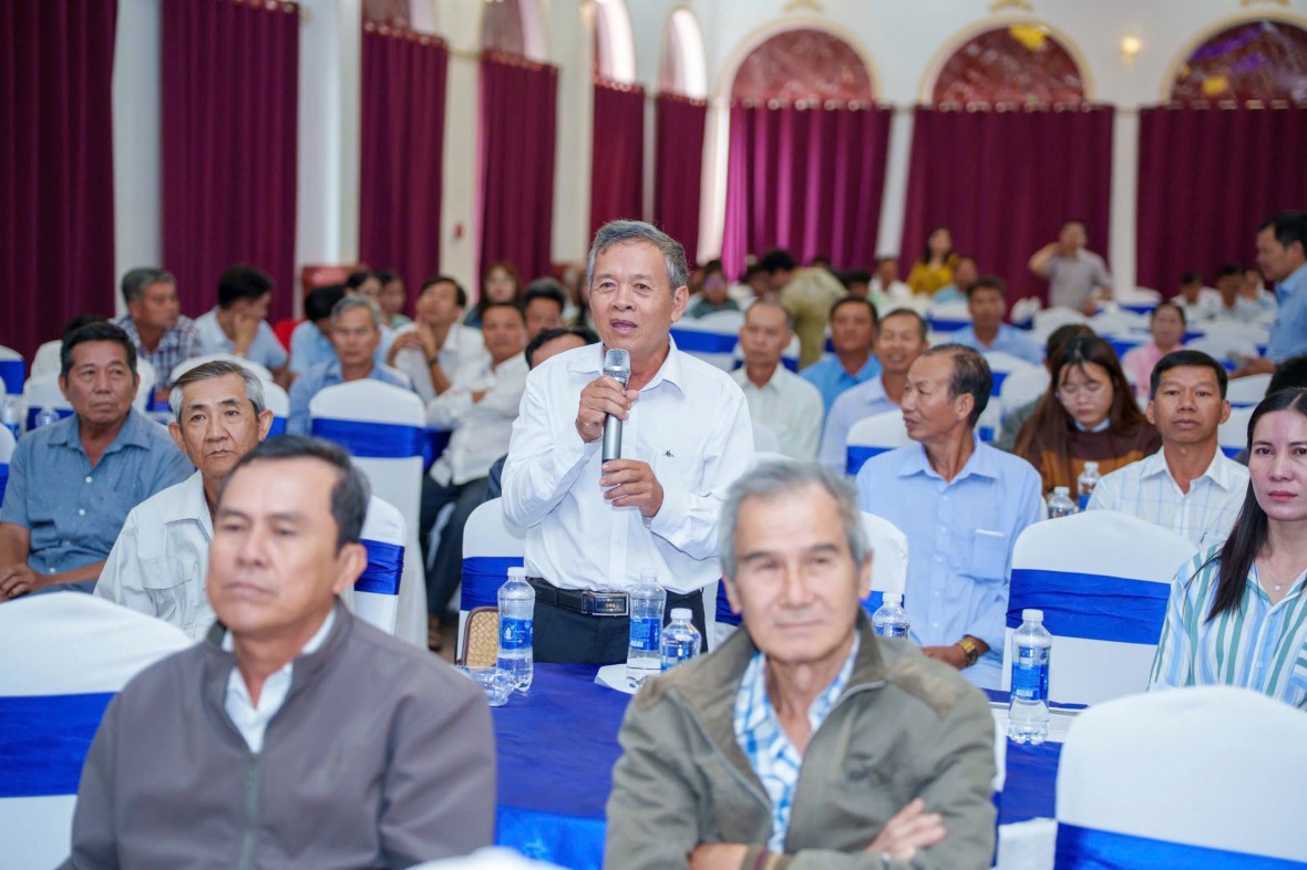 Gắn kết sản xuất lúa chất lượng cao với chuỗi liên kết tiêu thụ bền vững