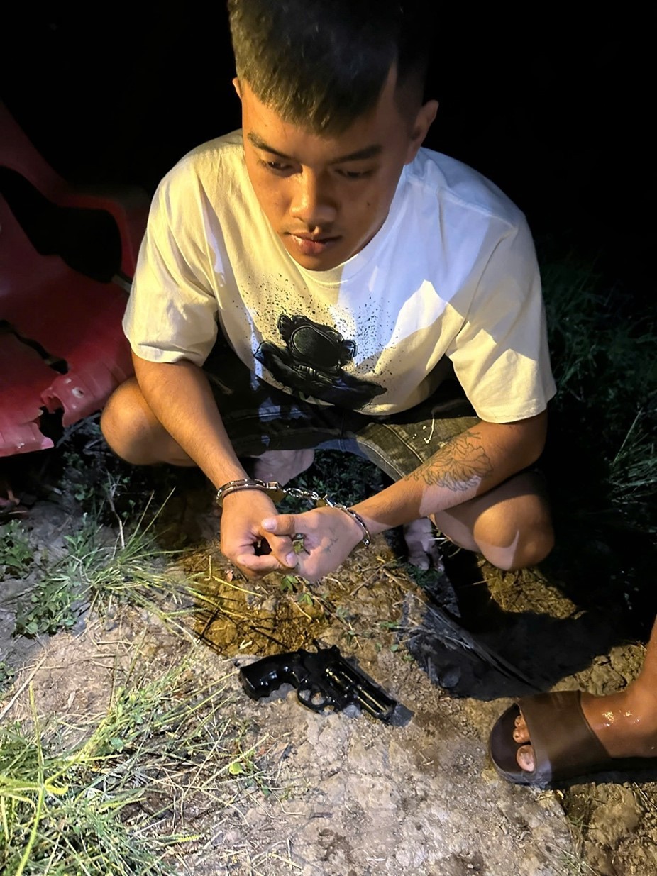 Khởi tố vụ án, khởi tố bị can đối tượng tàng trữ trái phép vũ khí quân dụng