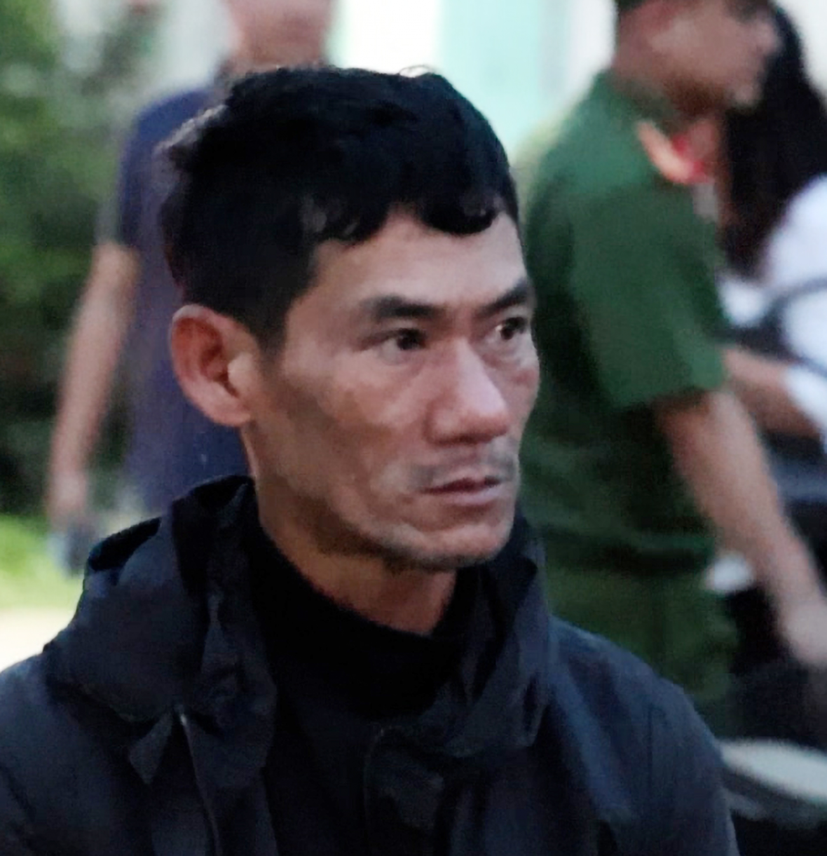 Đôi bạn nghiện ma túy, rủ nhau đi trộm cắp dây điện thì bị bắt quả tang